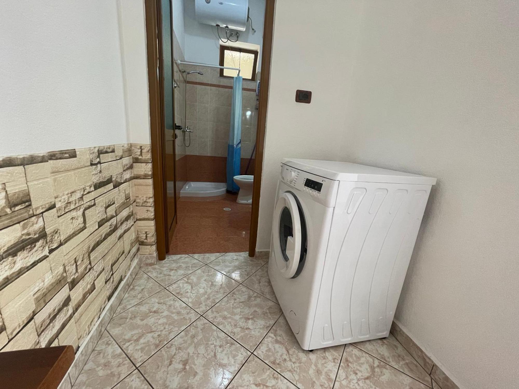 Artur'S Apartment Gjirokastër Екстериор снимка